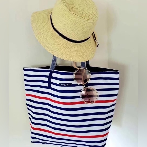 Lancome Handbags - Lancôme Tote